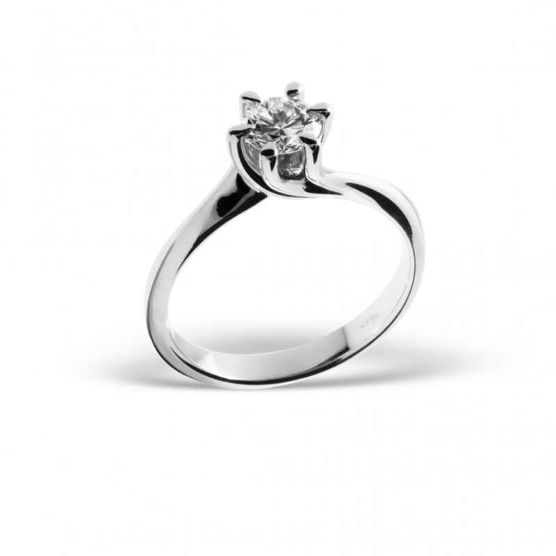 Anello in oro e diamanti S-054