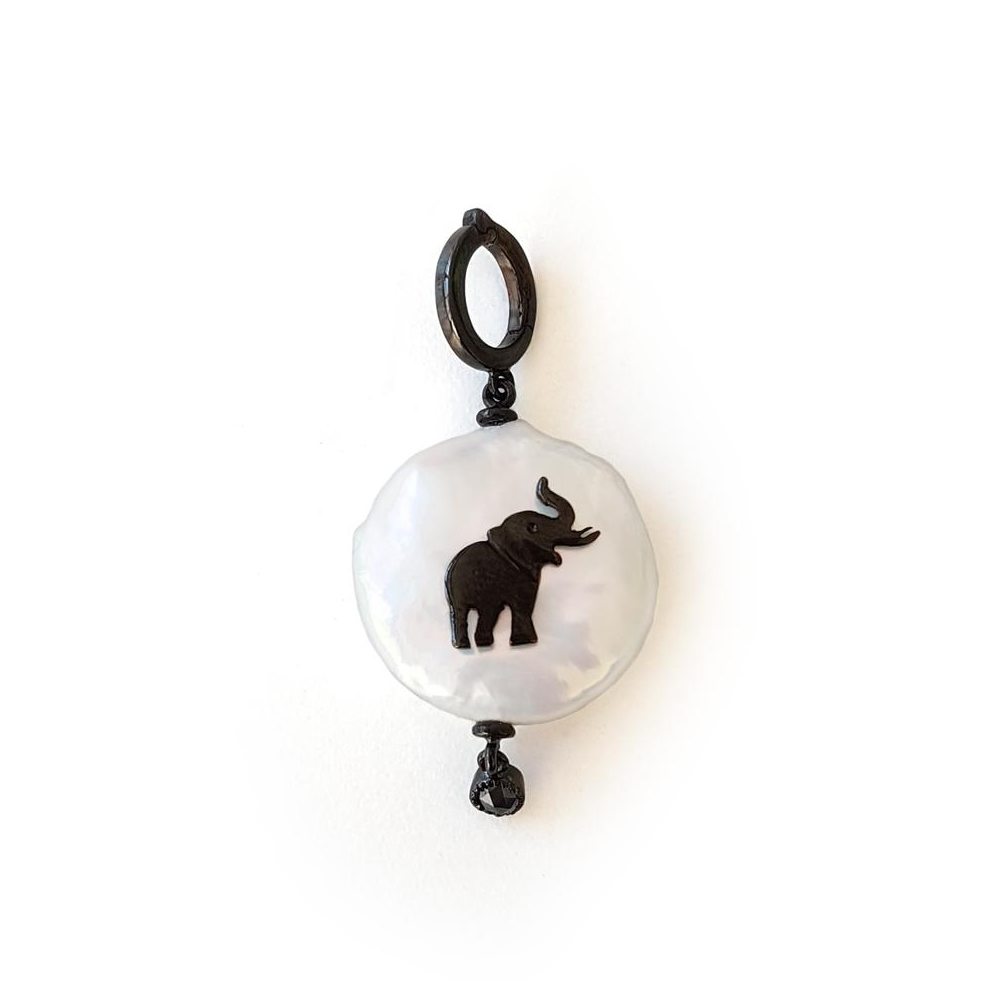 Pendente in oro e diamanti con perla B&W ELEFANTE CION
