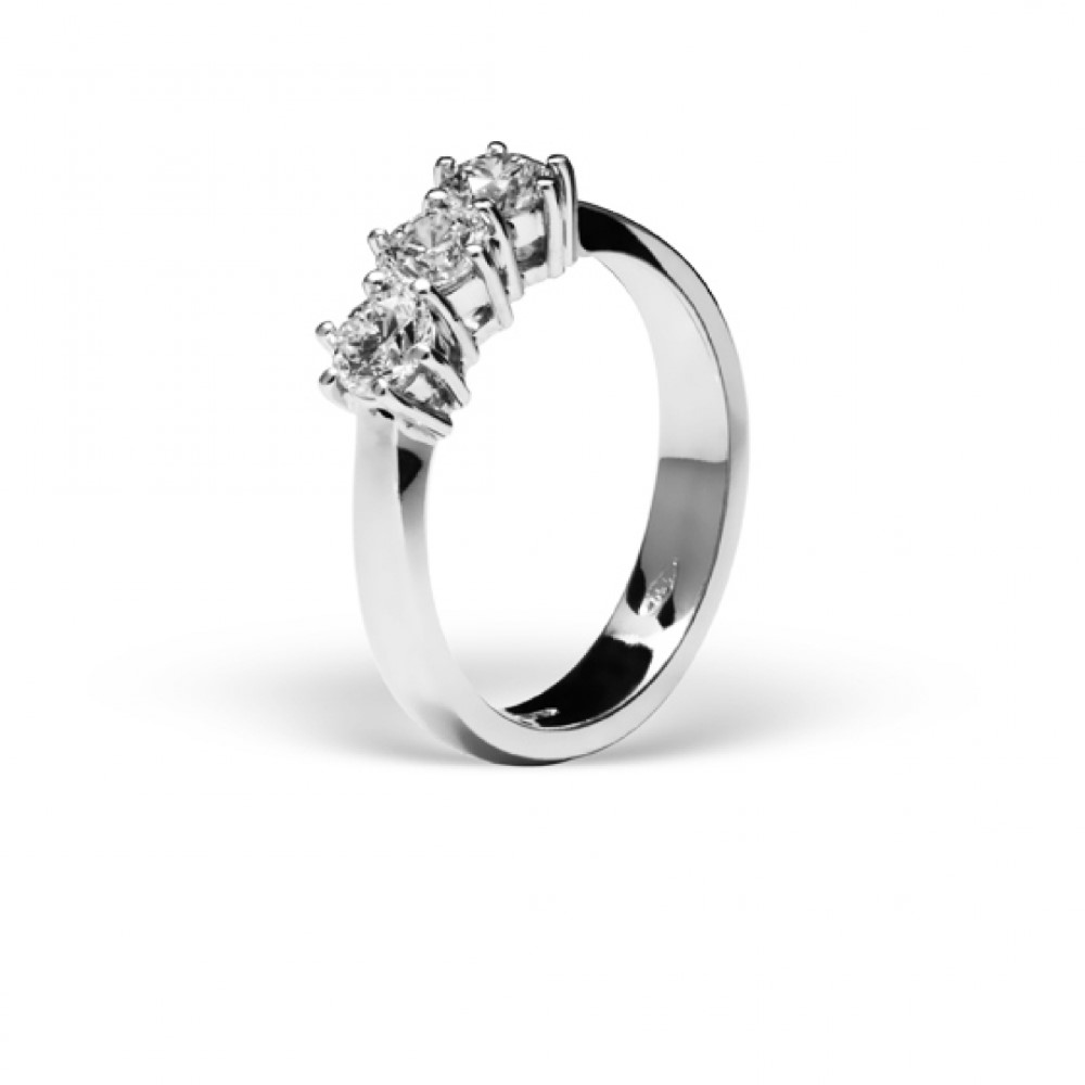 Anello in oro e diamanti TRI-020