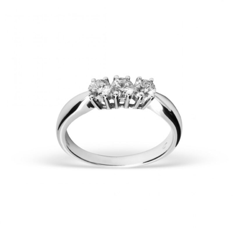 Anello in oro e diamanti TRI-059
