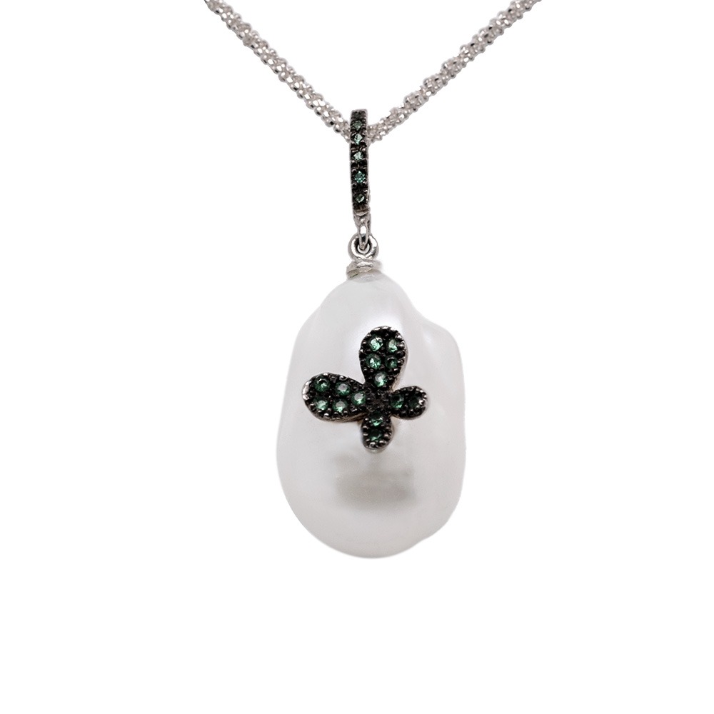 Pendente Farfalla in Argento con Zirconi e Perla <br><h6>AF 007 FARF CION</h6>