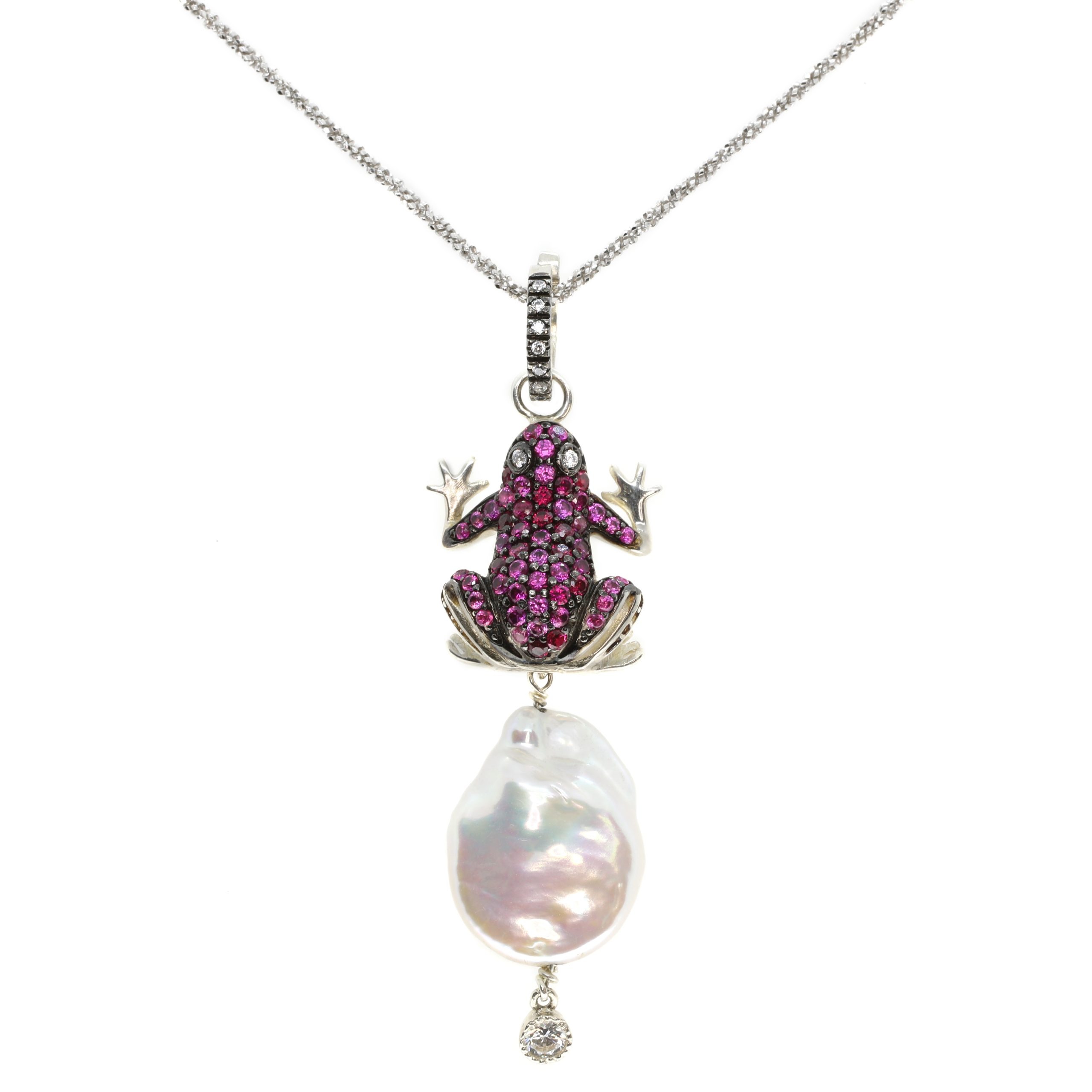 Pendente Rana in Argento con Zirconi e Perla <br><h6>MOD 237 C R P</h6> - immagine 3