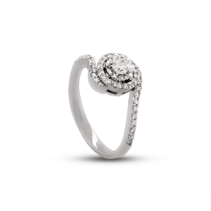 Anello oro e diamanti