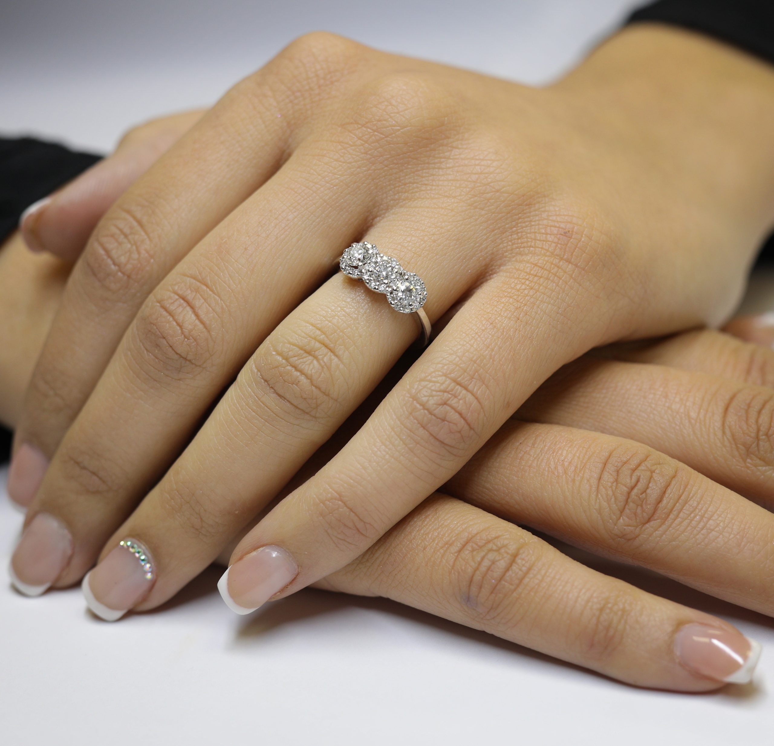 Anello in oro 18 carati con brillanti 0,32 carati ANF-466