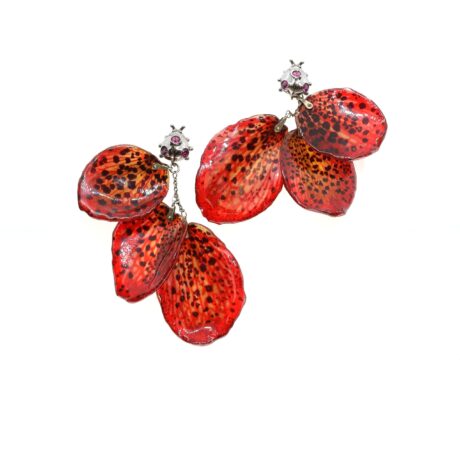 orecchini con petali veri e rubini