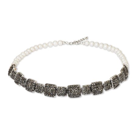 Collana in Oro 9 Carati e Argento 925 montata con Perle d''acqua dolce.