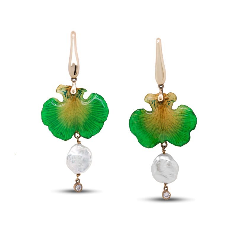 Orecchini in Argento Giallo 925, montato con Petali veri, Perla Coltivata d'acqua dolce e Zirconi Bianchi.