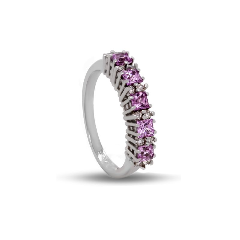 Anello in Oro Bianco 18 Carati inastonato con Brillanti 0,16 carati montato con Zaffiri Rosa 0,92 carati.