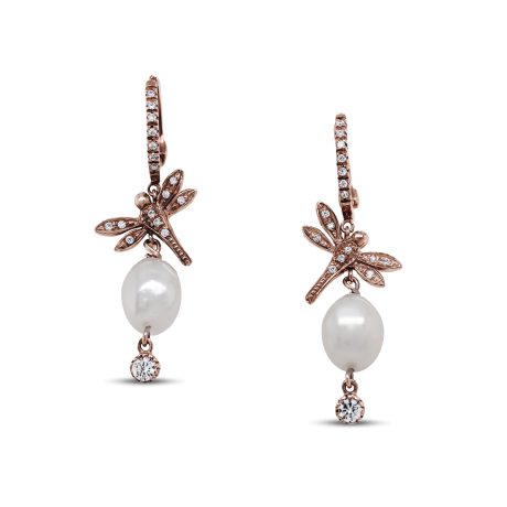 Orecchini Farfalle in Argento 925 incastonati con Zirconi Bianchi, montati con Perla coltivata d'acqua dolce.