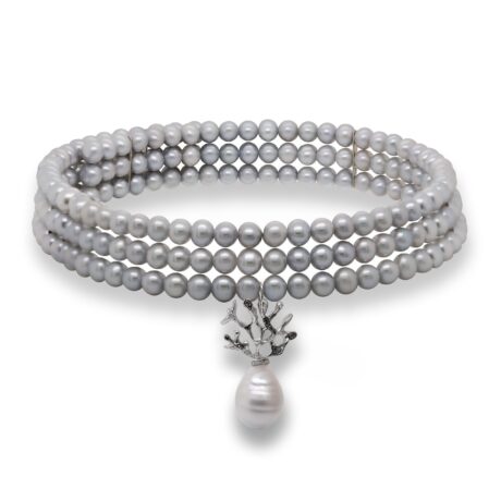 Collier in Oro bianco 18 carati con Perle vere montato con Ciondolo e Perla coltiivata d'acqua dolce, e incastonato con Diamanti 0,22 carati
